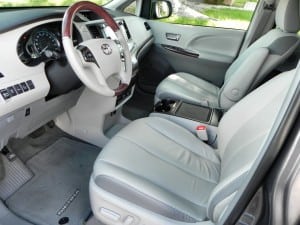 2014 Toyota Sienna - interior 1 - AOA1200px
