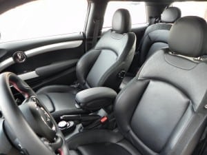2014 BMW MINI Cooper S - interior 2 - AOA1200px
