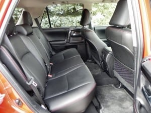 2015 Toyota 4Runner Trail - interior 4 - AOA1200px