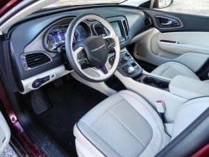 2015 Chrysler 200C - interior 1 - AOA1200px