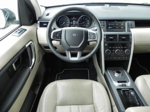 2015 Land Rover Discovery Sport - interior 8 - AOA1200px