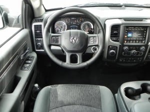 2015 Ram 1500 EcoDiesel - interior 3 - AOA1200px