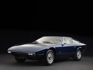 1024px-Maserati_Khamsin_1975_front
