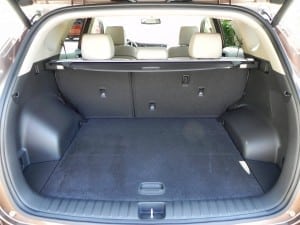 2016 Hyundai Tucson - interior 3 - AOA1200px