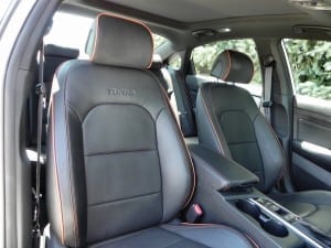 2015 Hyundai Sonata - interior 1 - AOA1200px
