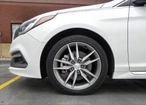 2015 Hyundai Sonata - wheel 1 - AOA1200px