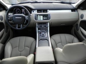 2015 Range Rover Evoque - interior 5 - AOA1200px
