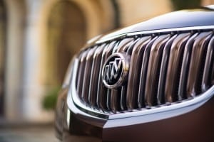 2016-Buick-Enclave-TuscanEdition-003
