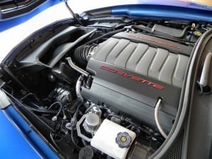 2016 Chevrolet Corvette Stingray - engine 1 - AOA1200px